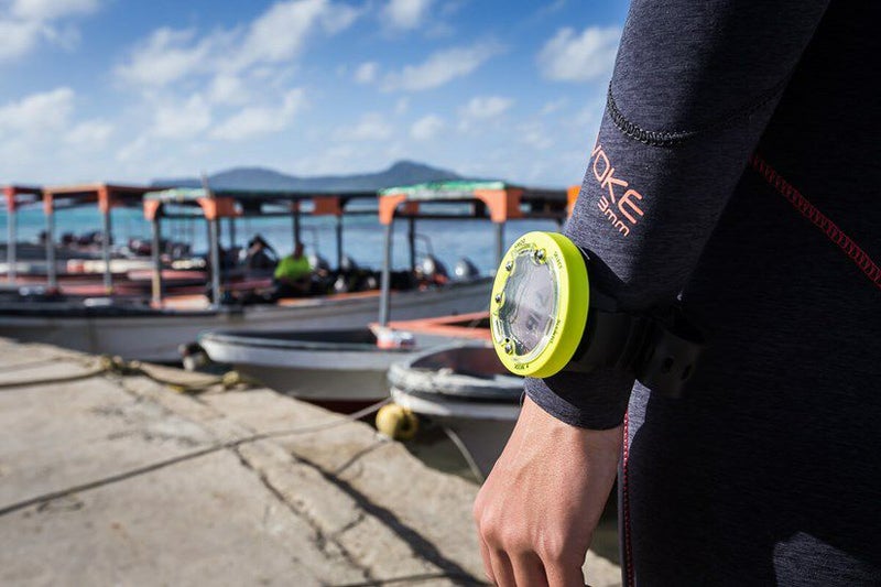 ダイブコンピューターSUUNTOスントZOOPNOVOダイビングコンピューターリストタイプダイブコンピュータ国内正規品|ダイビングコンピュータースキューバダイビングダイビング用品ダイブコンピュータダイブコンピューターマリンスポーツダイビングコンピュータ
